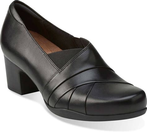 WOMEN'S SHOES – Clark & Moore